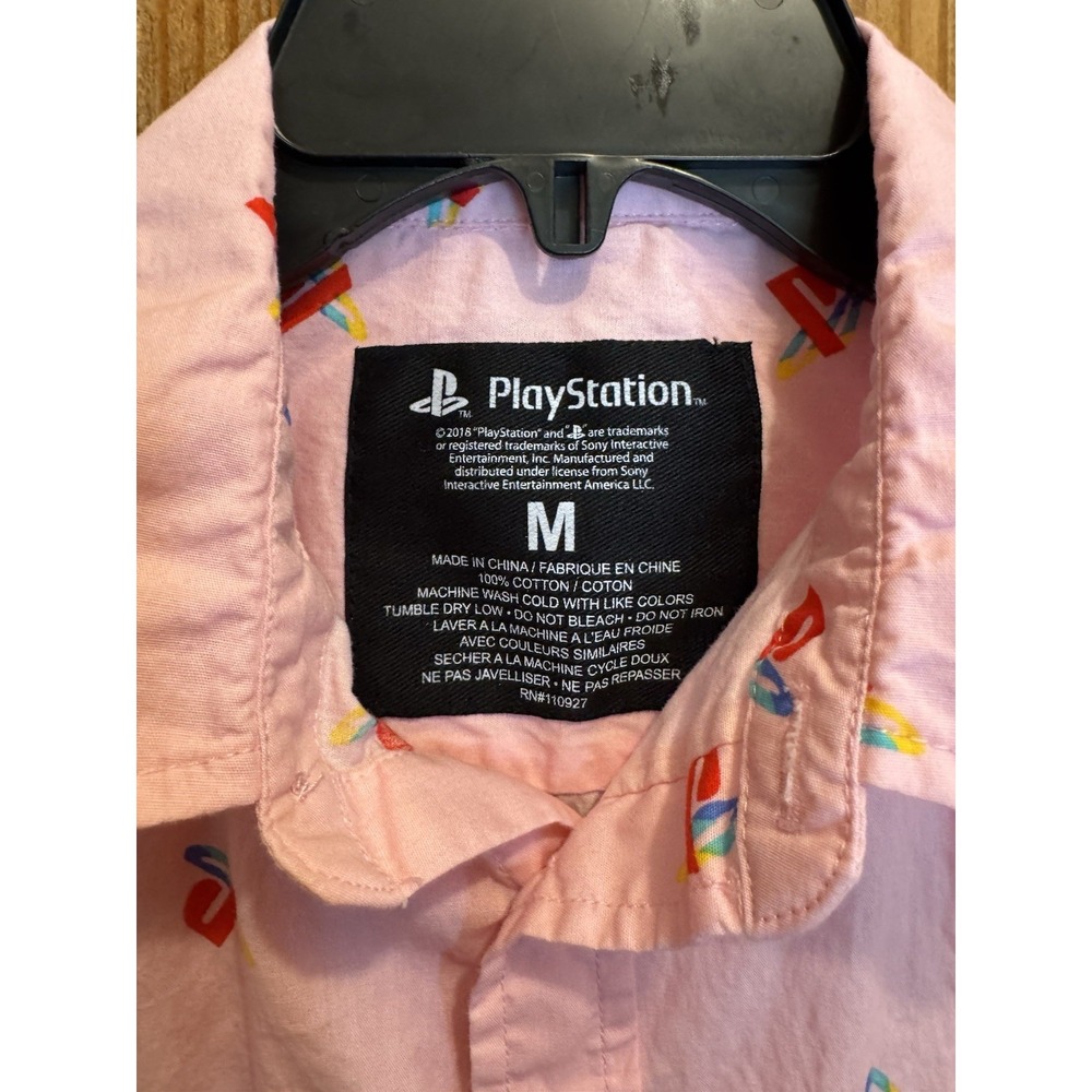 Sony Playstation Licensed Short Sleeve Pink Button Shirt Men's M Cotton Casual - Picture 2 of 5